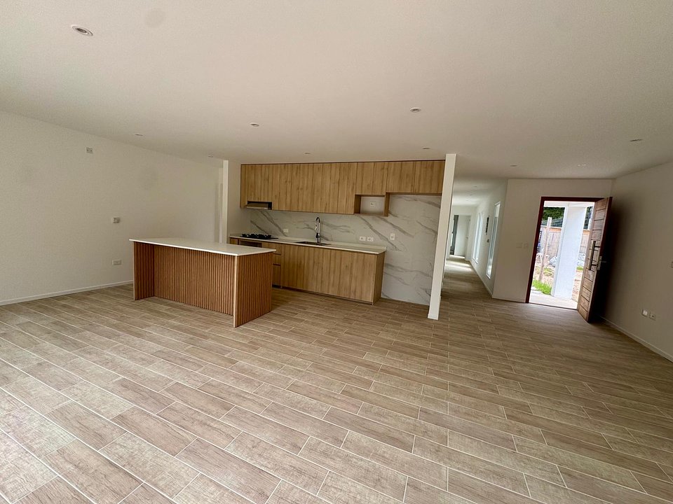 Amplia, funcional y a estrenar! 3 dormitorios