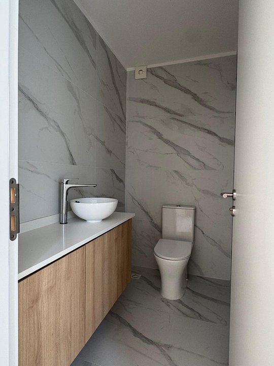 Amplia, funcional y a estrenar! 3 dormitorios