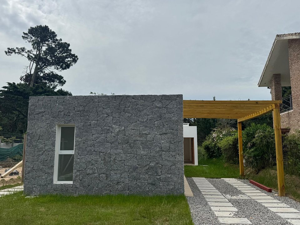 Amplia, funcional y a estrenar! 3 dormitorios