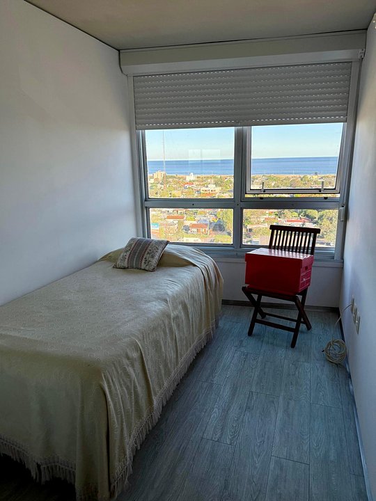 Impecable! Piso alto, vista despejada al Mar, 3 Dormitorios