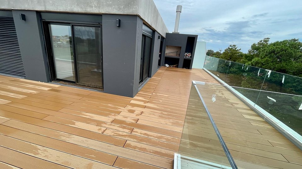 Amplio Y Luminoso, 3 Dormitorios, Terraza Panorámica!